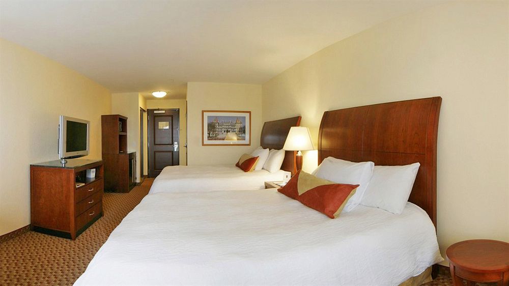 Hilton Garden Inn Albany Medical Center Eksteriør bilde
